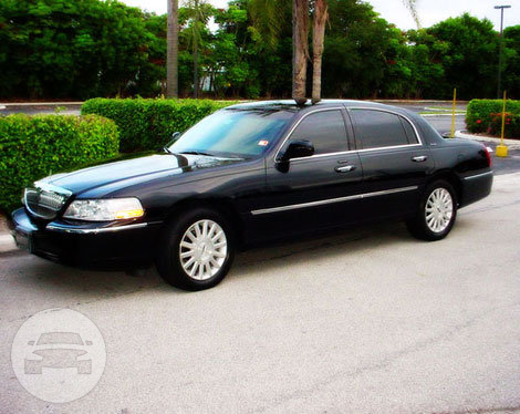 Lincoln Town Car
Sedan /
Miami, FL

 / Hourly $0.00

