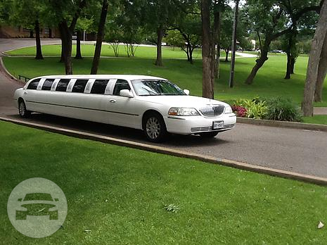 Lincoln Town Car Wedding Limo
Limo /
Irving, TX

 / Hourly $90.00
 / Airport Transfer $146.00
