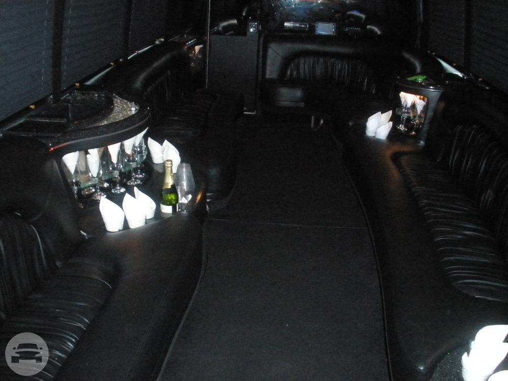 Party Bus 30 Pax
Party Limo Bus /
New Rochelle, NY

 / Hourly $0.00
