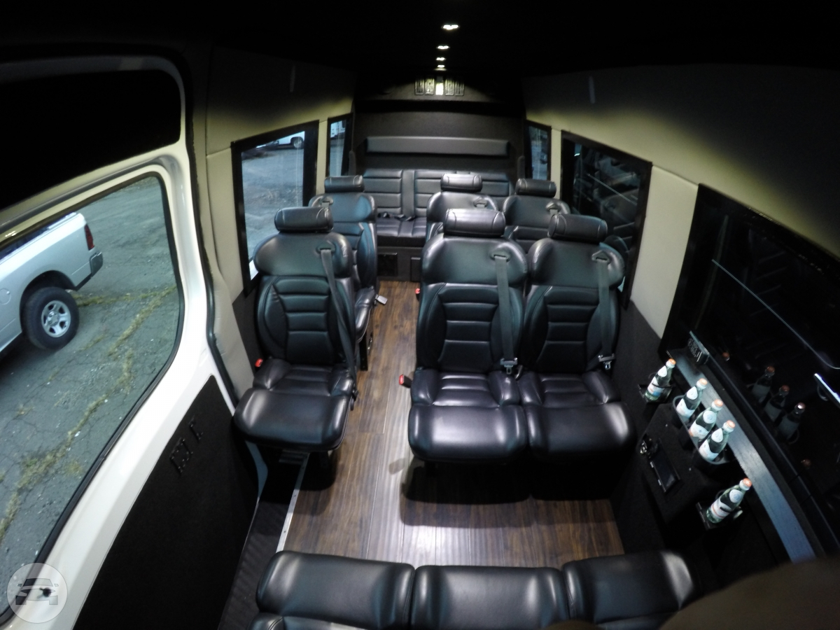 Sprinter 
Coach Bus /
Morristown, NJ 07960

 / Hourly $0.00

