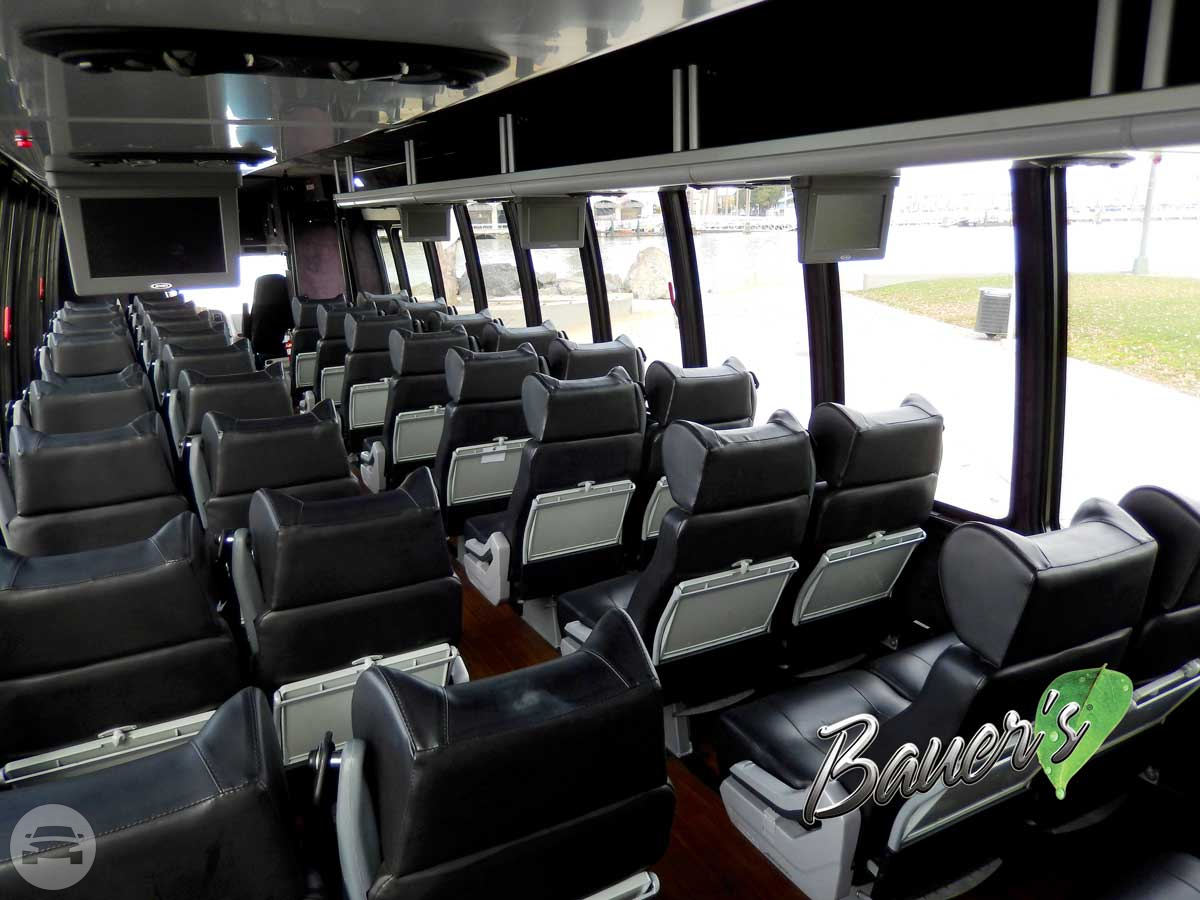 Executive Shuttle Style 3 (seats up to 31 passengers)
Coach Bus /
San Francisco, CA

 / Hourly $157.48
