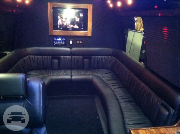 Limo Party Bus
Party Limo Bus /
Lexington, KY

 / Hourly $0.00
