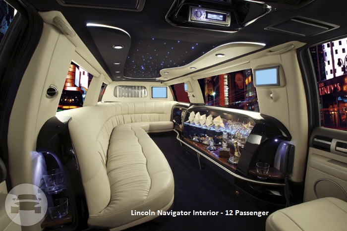12 passenger Lincoln Navigator 
Limo /
Morgan Hill, CA

 / Hourly $0.00
