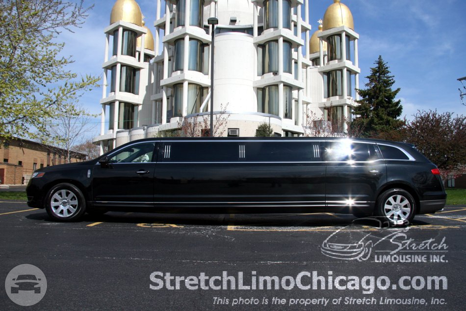 Black Lincoln MKT Limo
Limo /
Chicago, IL

 / Hourly (Other services) $90.00
