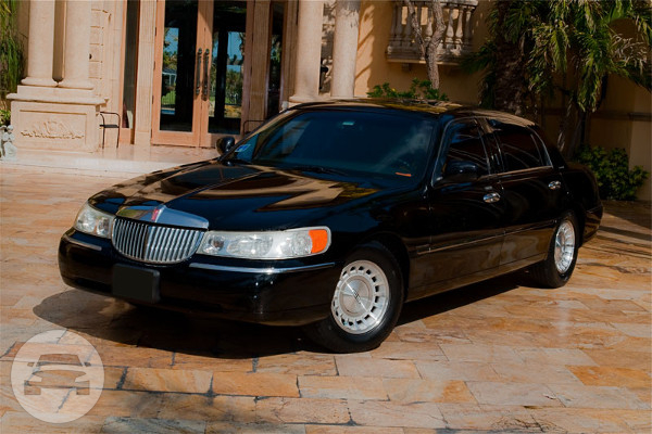Lincoln Sedan
- /
Tampa, FL

 / Hourly $0.00
