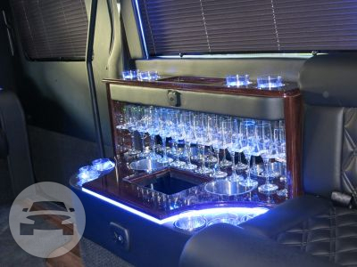 12 Passenger Sprinter Limousine Bus
Van /
San Francisco, CA

 / Hourly $0.00
