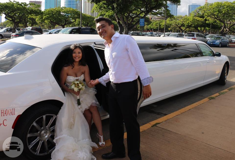 Chrysler 300M Limo
Limo /
Honolulu, HI

 / Hourly (Other services) $230.00
