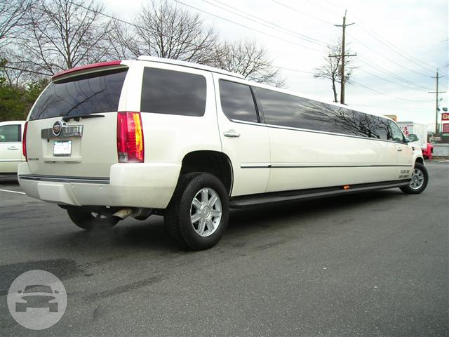 18-20 Passenger Cadillac Escalade Limousine
Limo /
New York, NY

 / Hourly $0.00
