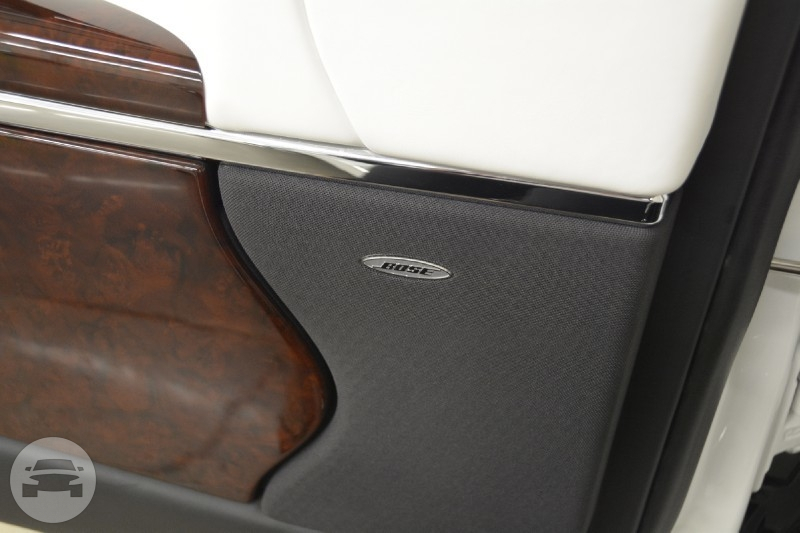 Maybach 62 Extended Wheelbase Limited Edition
Limo /
New York, NY

 / Hourly $0.00
