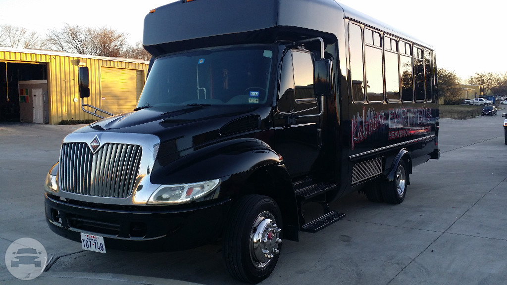 “KABOOM” Party Bus
Party Limo Bus /
Dallas, TX

 / Hourly $0.00
