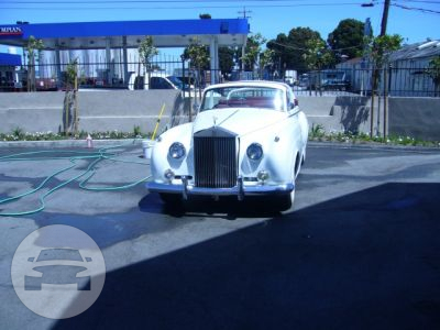 Silver-Cloud Rolls Royce Convertible
Sedan /
San Francisco, CA

 / Hourly $0.00
