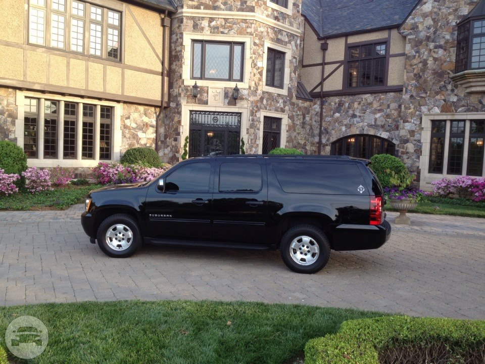 SUV CHEVROLET SUBURBAN LTZ
SUV /
Charlotte, NC

 / Hourly (Other services) $65.00
