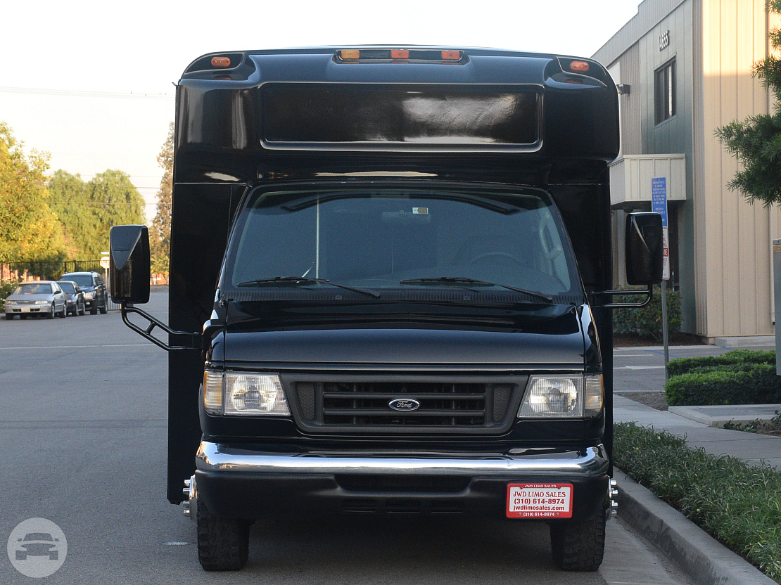 The Black Velvet Party Bus 20 Passengers
Party Limo Bus /
Dallas, TX

 / Hourly $0.00
