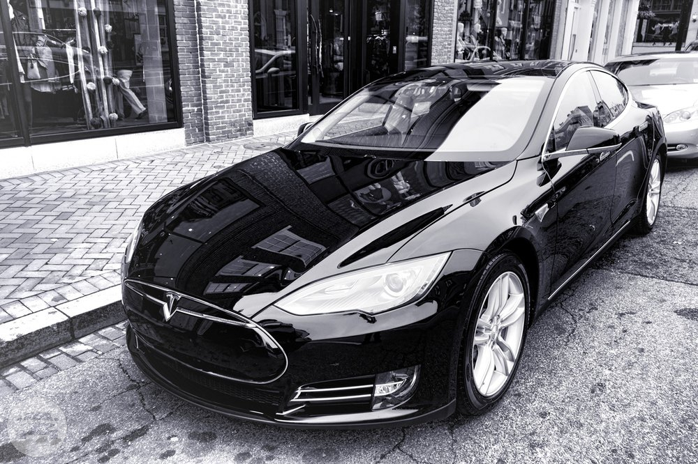 Tesla Sedan
Sedan /
San Francisco, CA

 / Hourly $0.00
