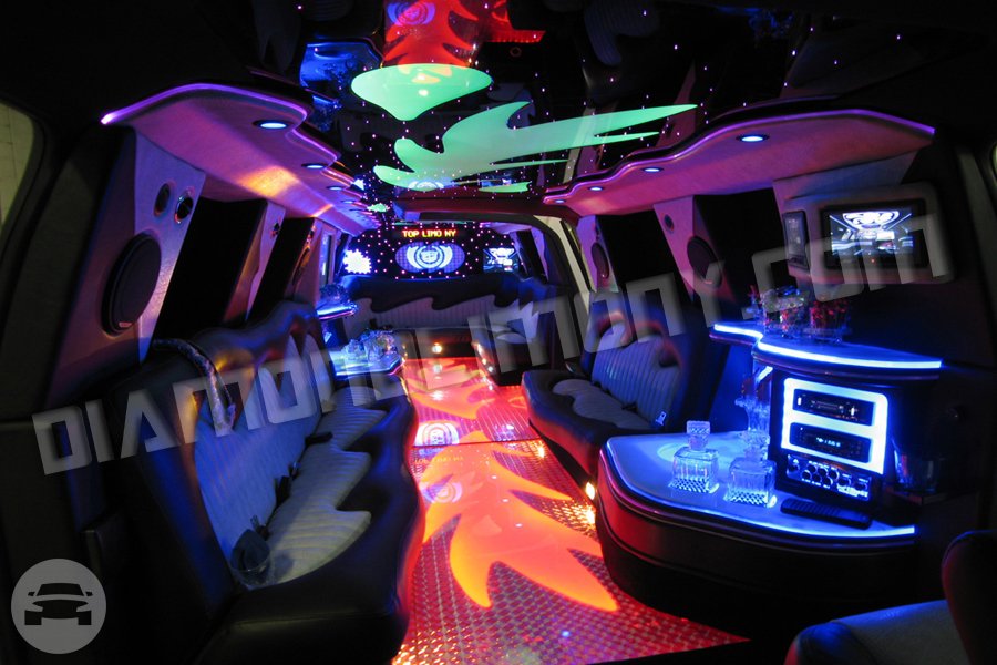 Cadillac Escalade Stretched Limo
Limo /
New York, NY

 / Hourly $125.00
