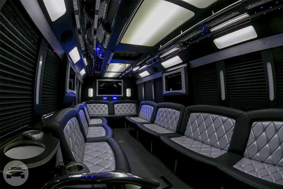 24 Passenger Deluxe Limo Bus
Party Limo Bus /
Portland, OR

 / Hourly $0.00
