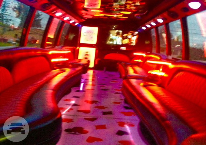 Party Bus (30-32 Passengers)
Party Limo Bus /
Lynnwood, WA

 / Hourly $0.00
