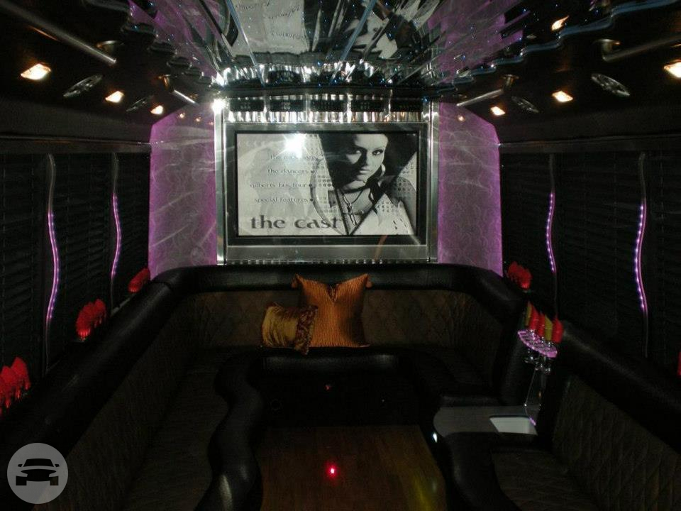Party Bus
Party Limo Bus /
Bayonne, NJ

 / Hourly $0.00
