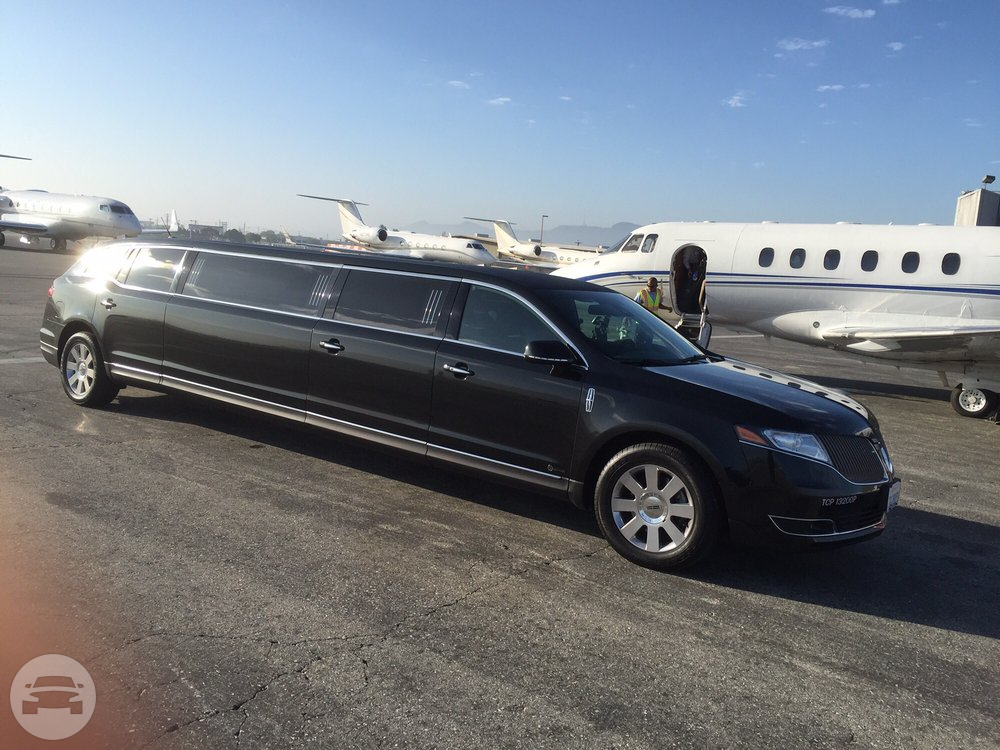 (BLACK) MKT LINCOLN LIMOUSINE
Limo /
Los Angeles, CA

 / Hourly $0.00

