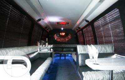 20 Passenger Limo Bus
Party Limo Bus /
Brentwood, CA 94513

 / Hourly $0.00
