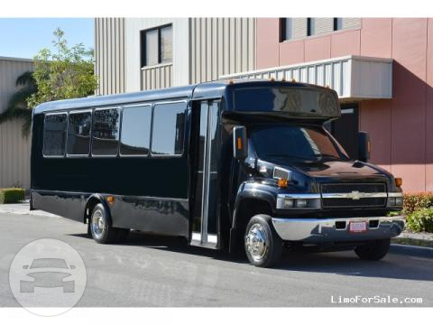 29 Pass Chevrolet Kodiak C5500 Shuttle Bus
Coach Bus /
Seattle, WA

 / Hourly $0.00
