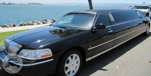 Lincoln Town Car Stretch Limo 8 Passenger
Limo /
New York, NY

 / Hourly $70.00
