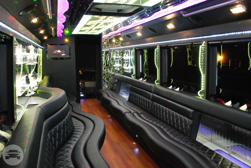 Party Bus Limo 28 Passenger
Party Limo Bus /
Alexandria, VA

 / Hourly $0.00
