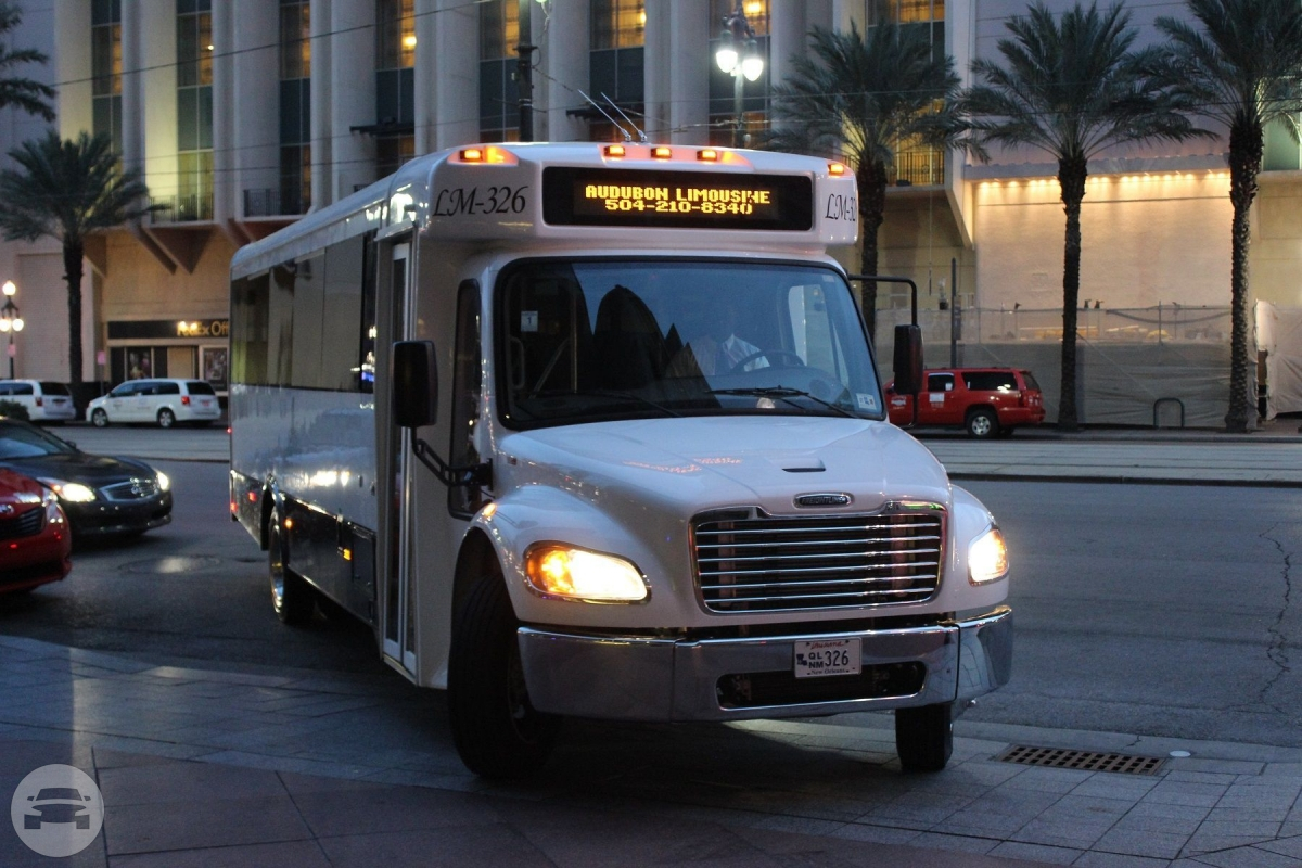 MINI BUS
Coach Bus /
New Orleans, LA

 / Hourly $0.00
