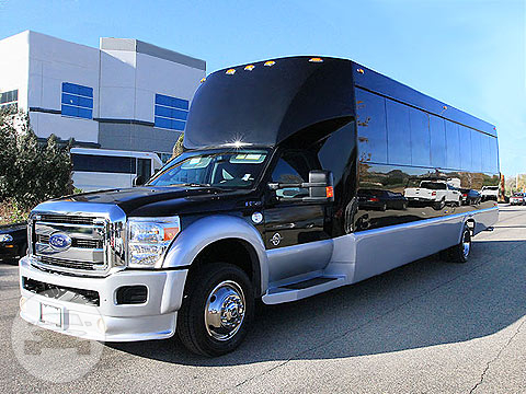 (Mobile Club) KK95 Limo Party Bus
Party Limo Bus /
Houston, TX

 / Hourly $0.00
