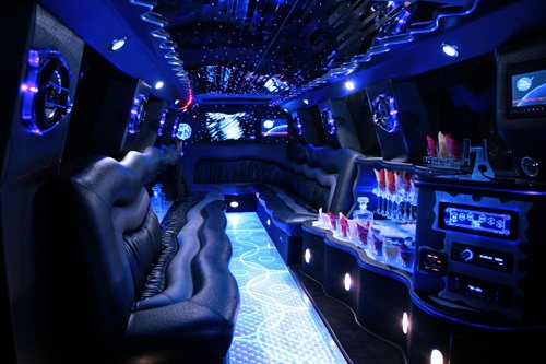 Cadillac Escalade Limousine 
Limo /
Portland, OR

 / Hourly (Other services) $180.00
