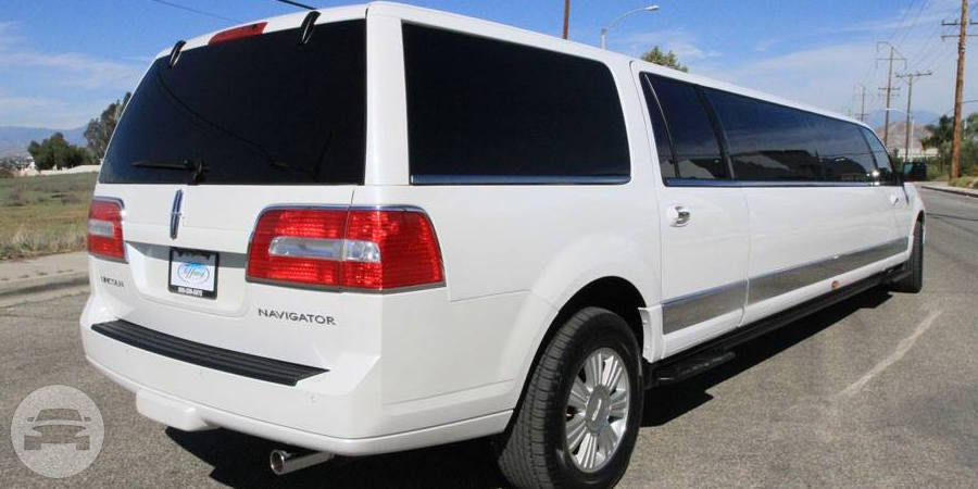 14 PASSENGER LINCOLN NAVIGATOR STRETCH SUV LIMO WHITE
Limo /
Chicago, IL

 / Hourly $0.00
