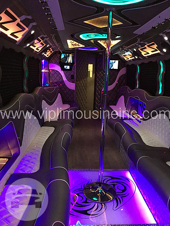 Party Bus 34 Passengers
Party Limo Bus /
Chicago, IL

 / Hourly $0.00
