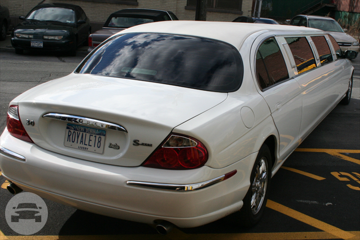 Jaguar
Limo /
Schenectady, NY

 / Hourly $0.00

