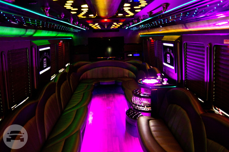 The Boss Corporate - Party Bus
Party Limo Bus /
Cleveland, OH

 / Hourly $0.00
