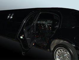 Lincoln Towncar Stretch Limousine - 6 px
Limo /
San Francisco, CA

 / Hourly $75.00
