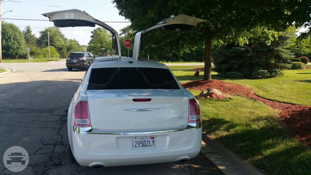 Chrysler 300 (Two Door) Limousine
Limo /
Chicago, IL

 / Hourly $0.00
