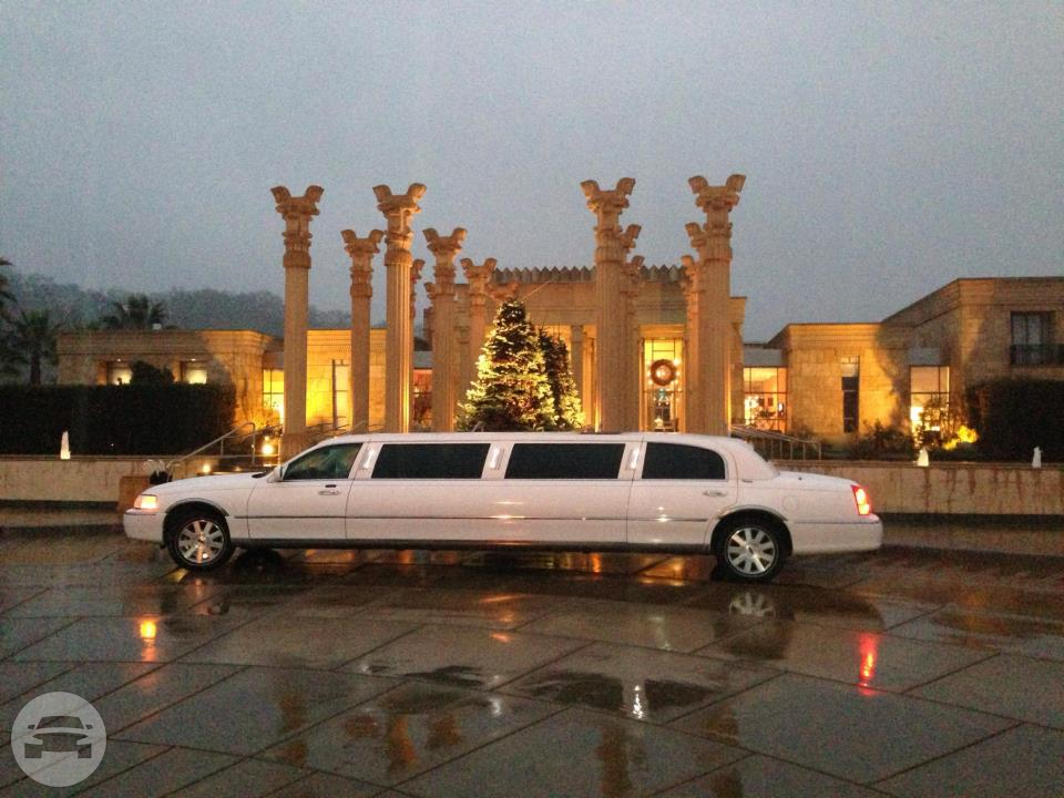 10 Passenger White Stretch Limousine
Limo /
Mill Valley, CA 94941

 / Hourly $110.00

