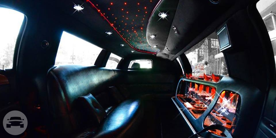 White Stretch Limousine
Limo /
Houston, TX

 / Hourly (Other services) $95.00
