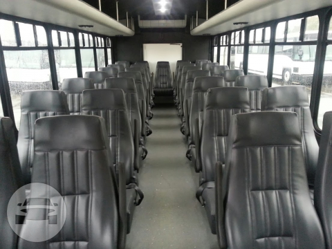 Ford F550 Executive  VIP Shuttle Bus
Coach Bus /
Seattle, WA

 / Hourly $0.00
