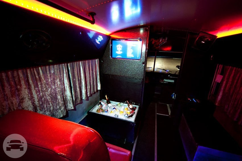40 Passengers Party Limo Bus
Party Limo Bus /
Austin, TX

 / Hourly $0.00
