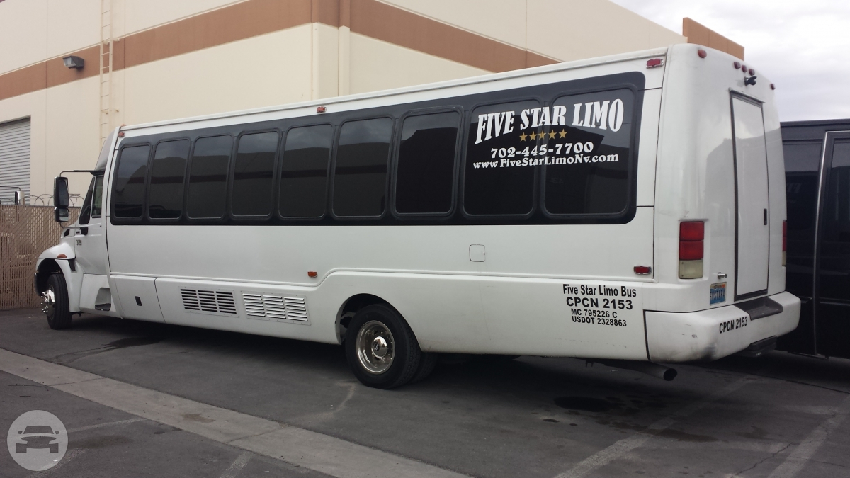 White VIP Party Bus
Party Limo Bus /
Las Vegas, NV

 / Hourly $0.00
