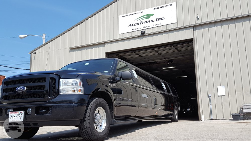 Ford Excursion
Limo /
Milwaukee, WI

 / Hourly $0.00

