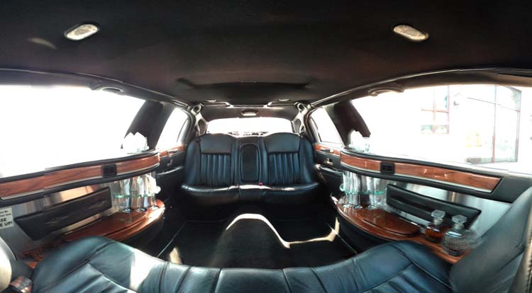 Stretch Limousine
Limo /
Henderson, NV

 / Hourly $0.00

