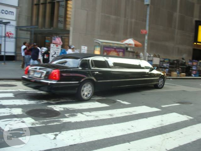 10 passenger Lincoln Towncar
Limo /
San Francisco, CA

 / Hourly $0.00
