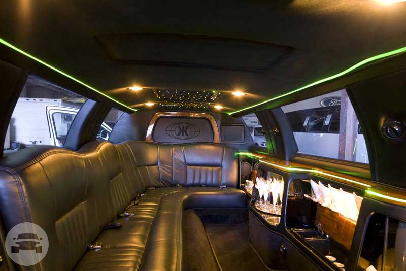 TEN PASSENGER LINCOLN STRETCH LIMOUSINE
Limo /
Dallas, TX

 / Hourly $0.00
