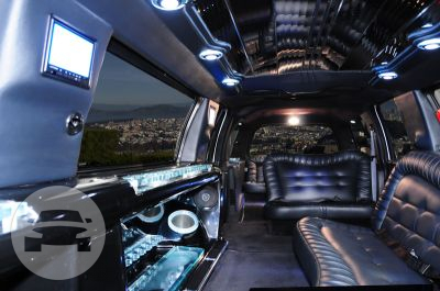 12 Passenger Expedition (White & Black)
Limo /
San Francisco, CA

 / Hourly $0.00
