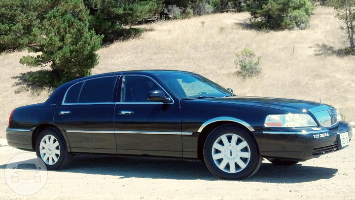 Lincoln Town Car “L” Series Sedan
Sedan /
Burlingame, CA

 / Hourly $70.00
