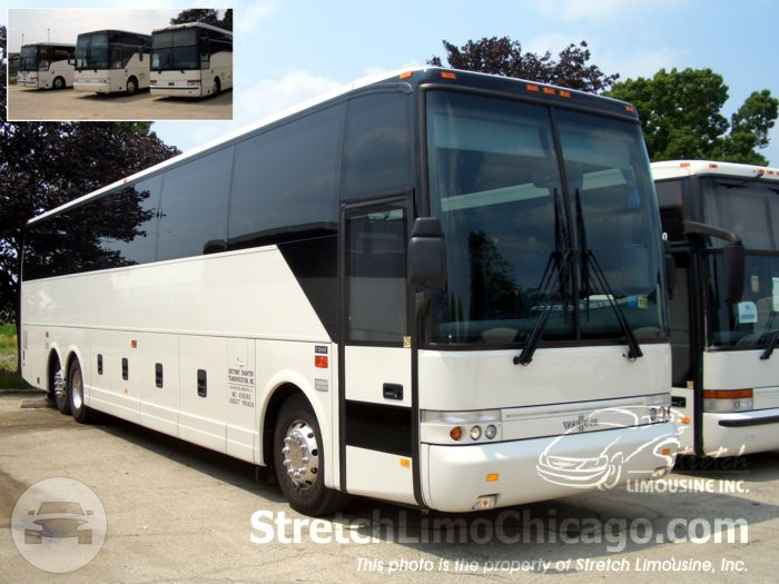 VanHool Motorcoach
Coach Bus /
Chicago, IL

 / Hourly (Other services) $129.00
