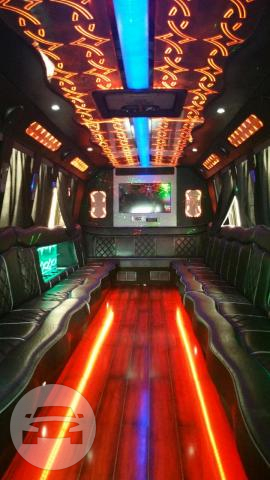 28/34 Passenger Chevrolet Kodiak C5500
Party Limo Bus /
Seattle, WA

 / Hourly $0.00
