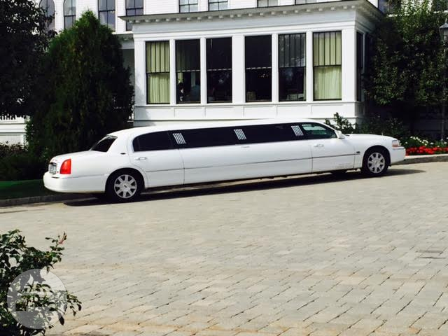 8 & 10 Passenger Lincoln Stretch Limousine - White
Limo /
Boston, MA

 / Hourly $0.00
